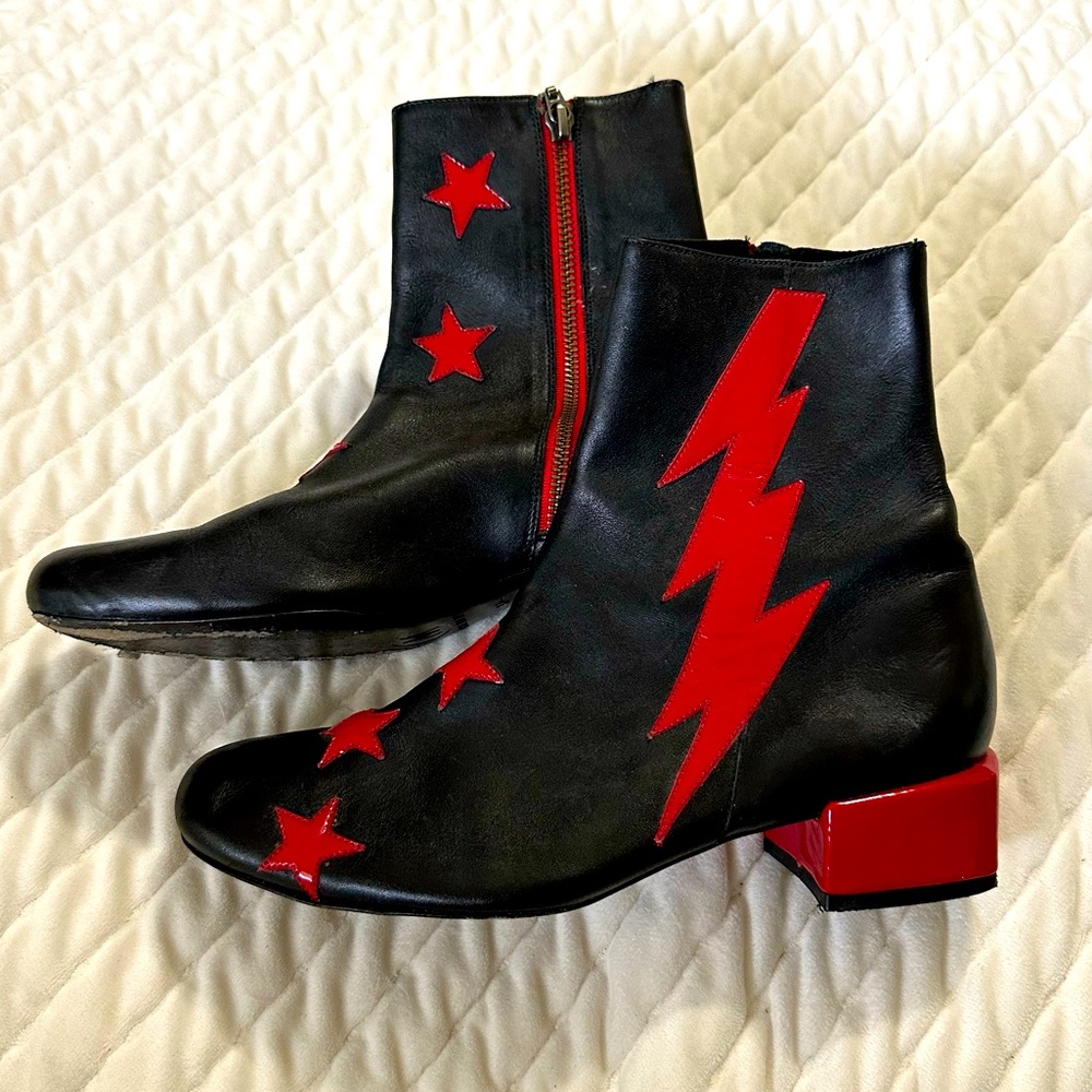 Modern Vice lightning bolt boots booties western